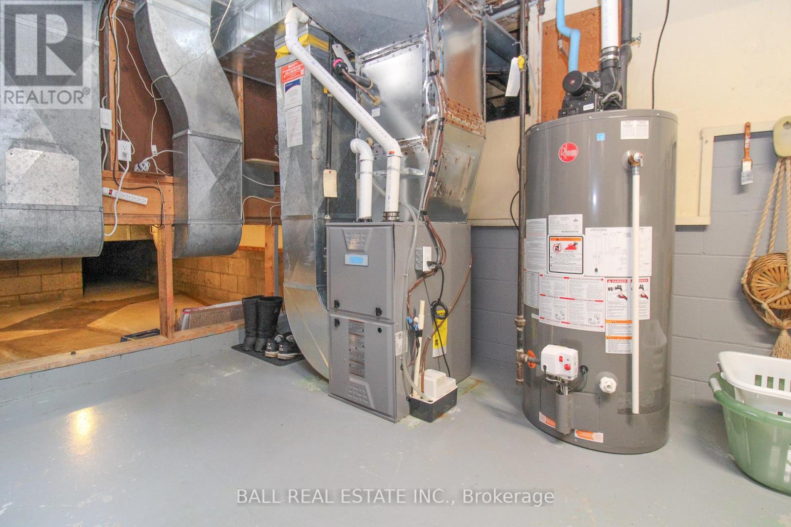 1559 Westbrook Drive, Peterborough (Monaghan Ward 2), Ontario  K9J 6R6 - Photo 39 - X12824096