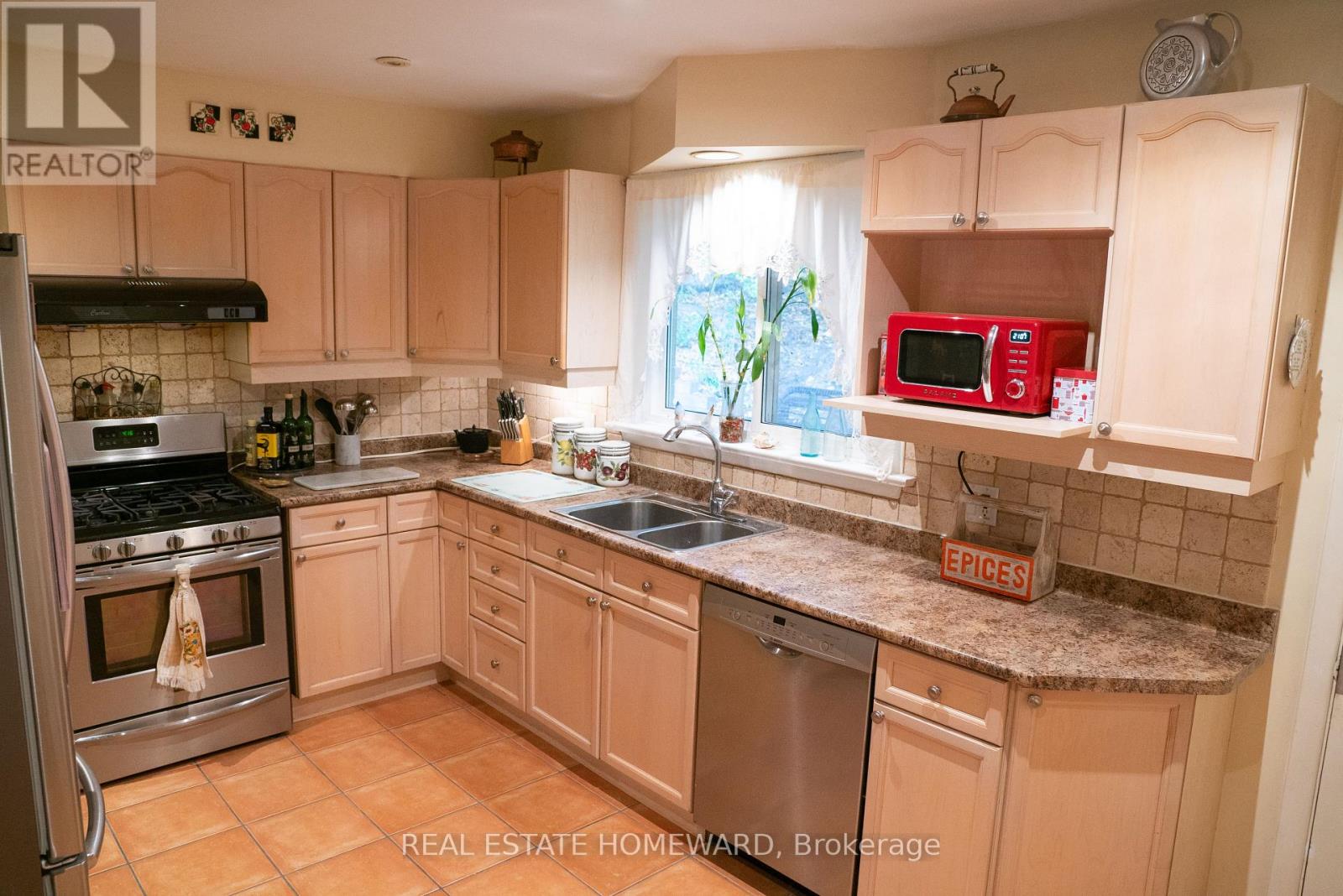 35 Valentine Drive, Toronto, Ontario  M3A 3J7 - Photo 6 - C12824148