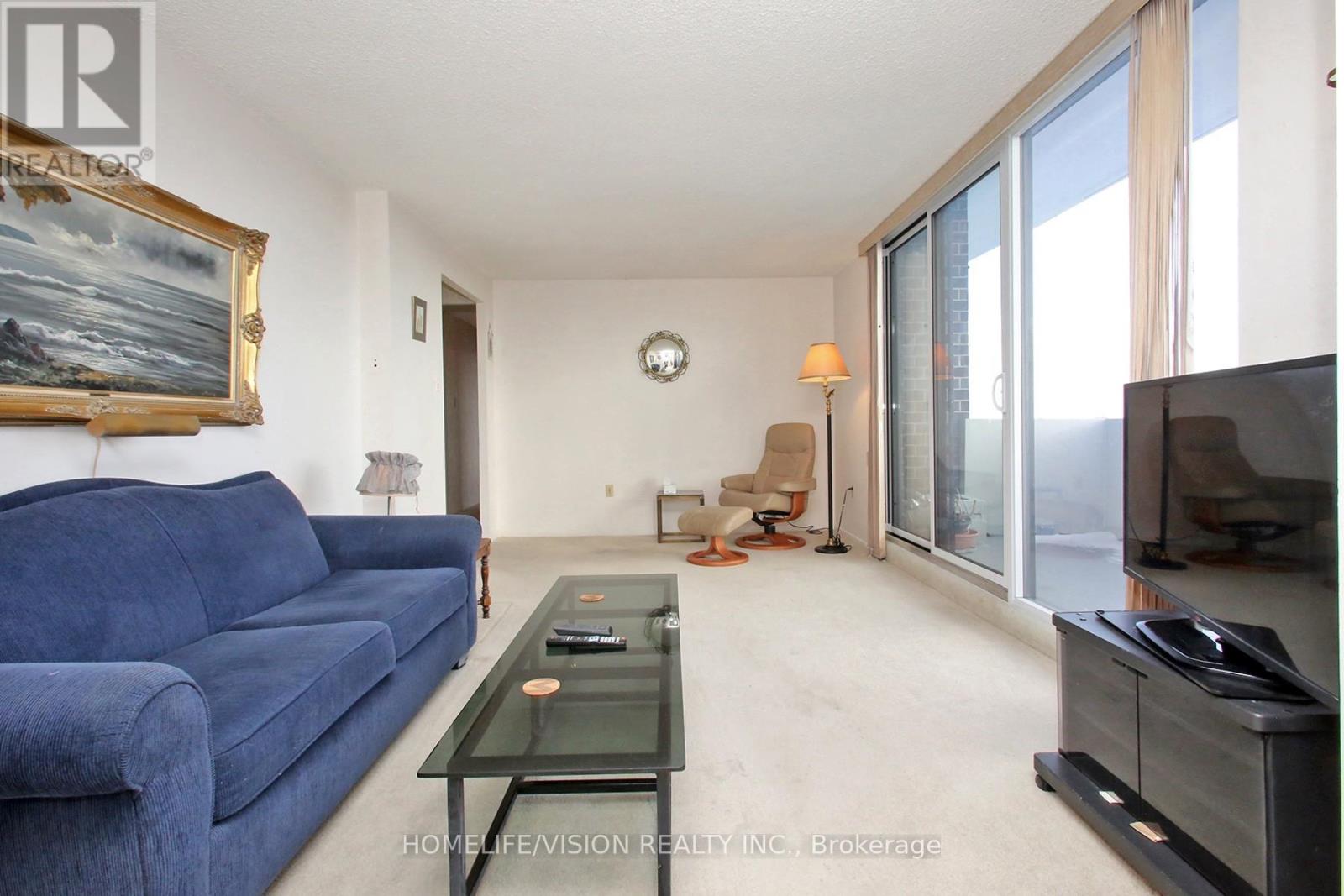 2303 - 10 Muirhead Road, Toronto, Ontario  M2J 4P9 - Photo 8 - C12824166