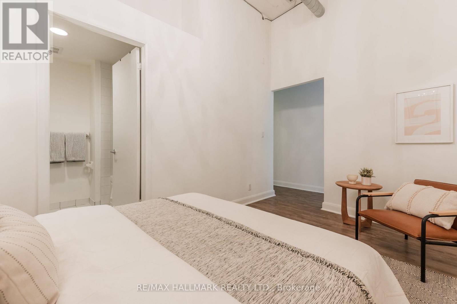 202 - 700 King Street W, Toronto, Ontario  M5V 2Y6 - Photo 17 - C12824176