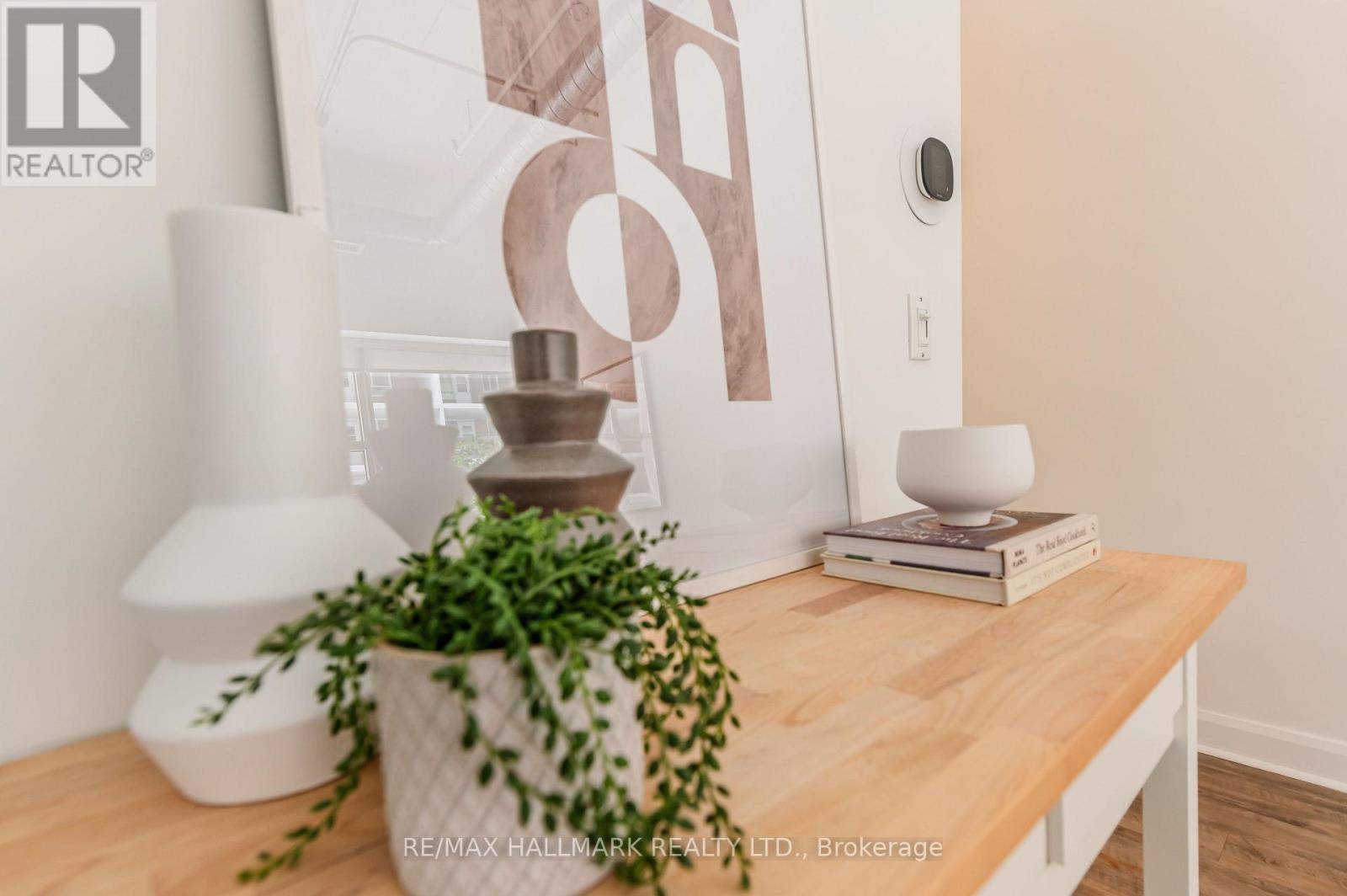 202 - 700 King Street W, Toronto, Ontario  M5V 2Y6 - Photo 5 - C12824176