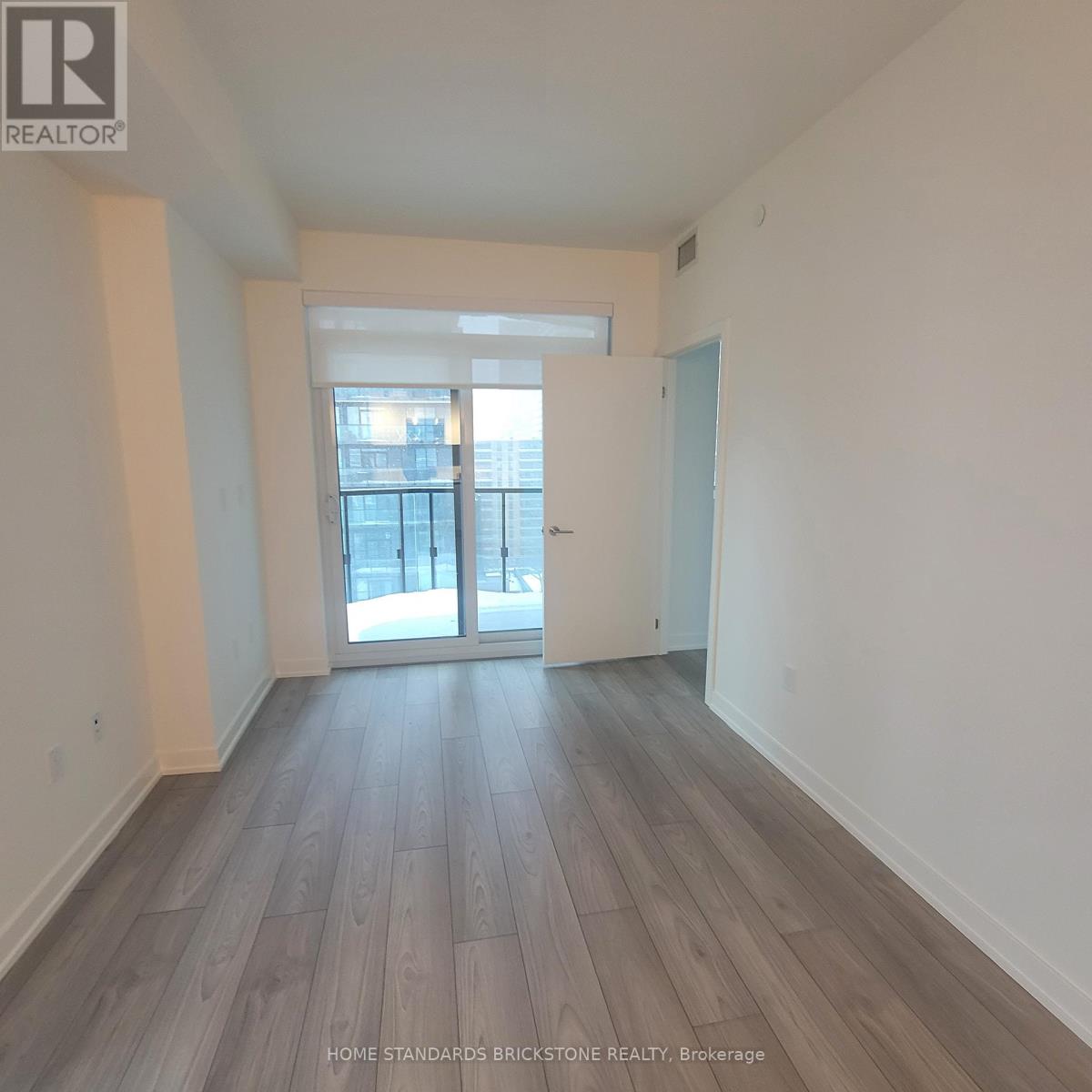 1012 - 110 Broadway Avenue, Toronto, Ontario  M4P 1X7 - Photo 2 - C12824182