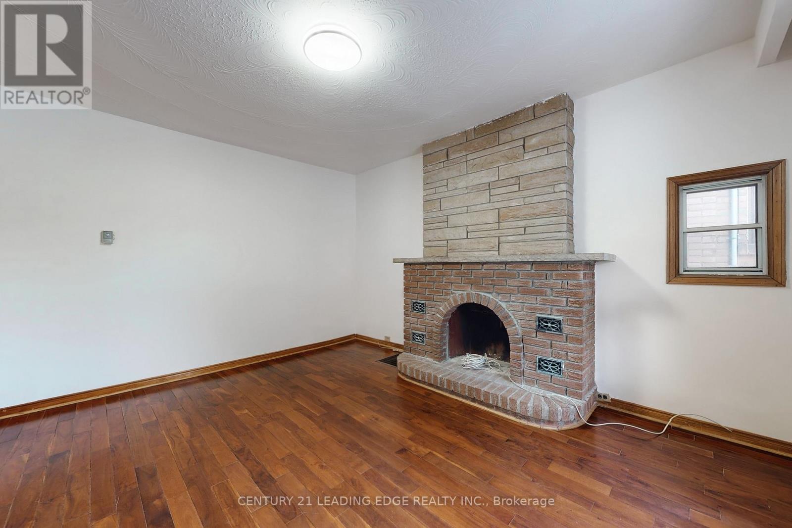 296 Montrose Avenue, Toronto, Ontario  M6G 3G8 - Photo 12 - C12824222