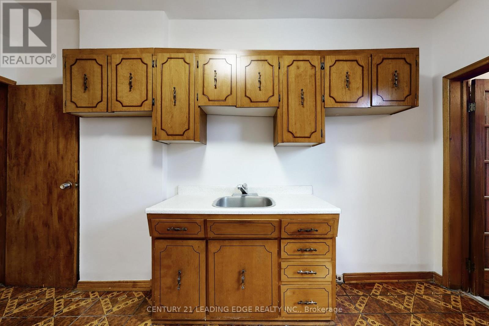 296 Montrose Avenue, Toronto, Ontario  M6G 3G8 - Photo 18 - C12824222