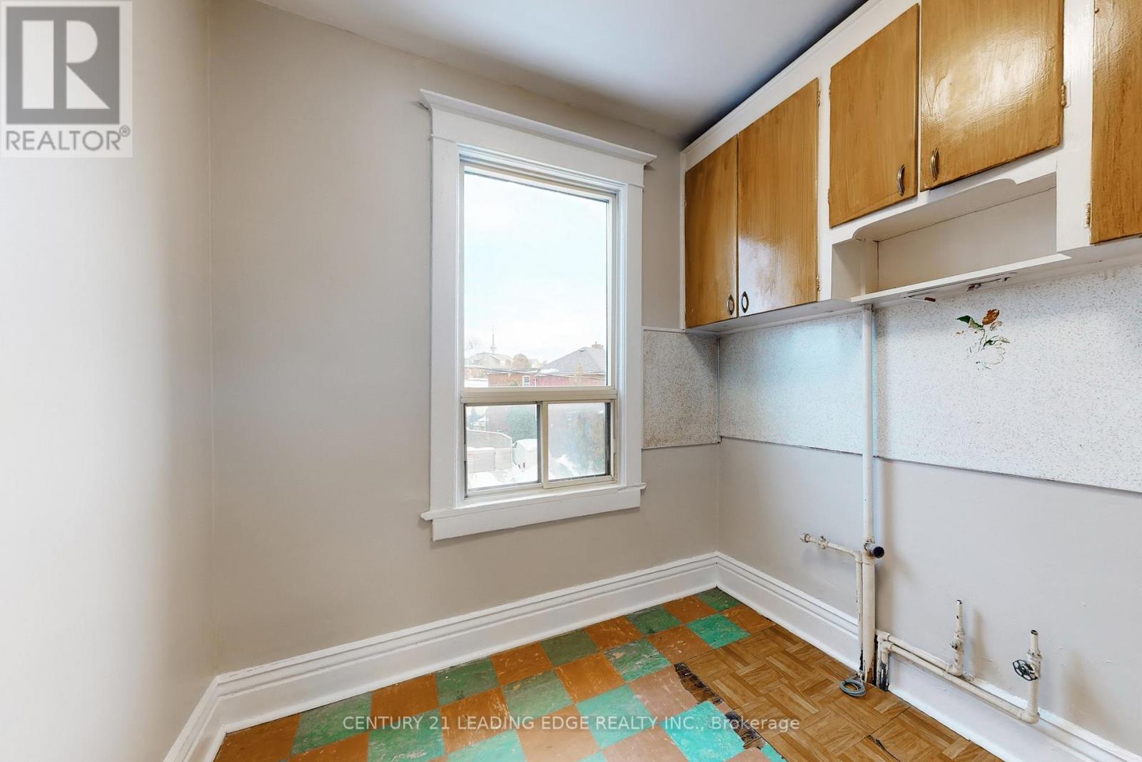 296 Montrose Avenue, Toronto, Ontario  M6G 3G8 - Photo 38 - C12824222