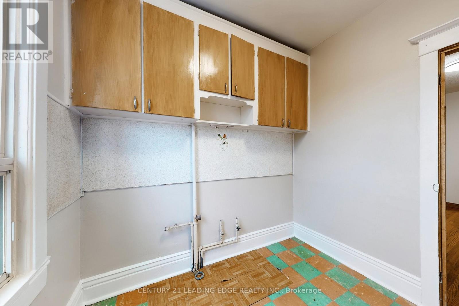 296 Montrose Avenue, Toronto, Ontario  M6G 3G8 - Photo 39 - C12824222