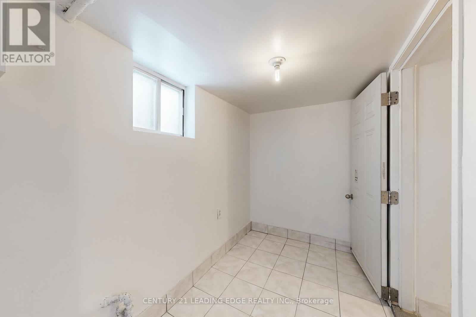 296 Montrose Avenue, Toronto, Ontario  M6G 3G8 - Photo 46 - C12824222