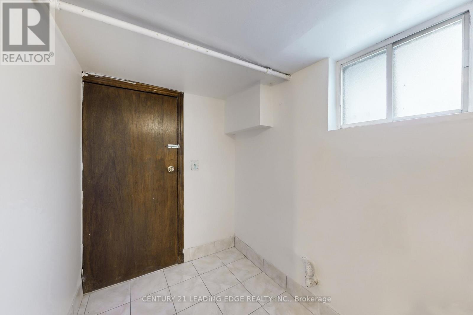 296 Montrose Avenue, Toronto, Ontario  M6G 3G8 - Photo 47 - C12824222