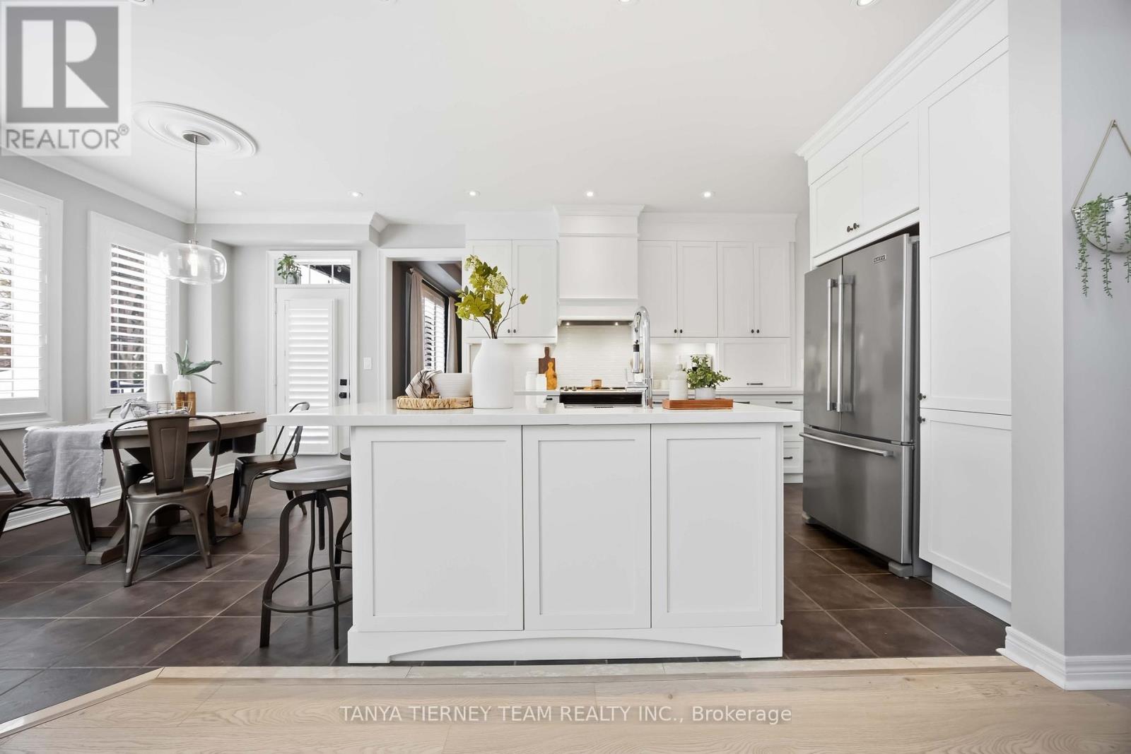 12 Branthaven Court, Whitby, Ontario  L1M 0B2 - Photo 19 - E12824068