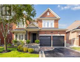 12 BRANTHAVEN COURT, Whitby, Ontario