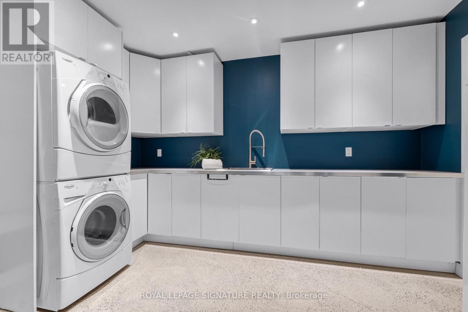 38 Bastedo Avenue, Toronto, Ontario  M4C 3M9 - Photo 31 - E12824236