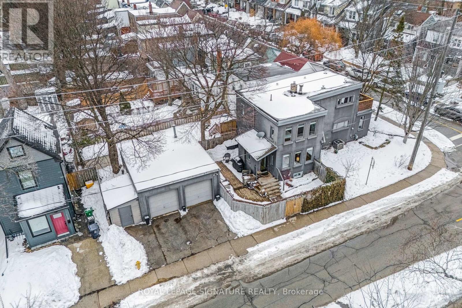 38 Bastedo Avenue, Toronto, Ontario  M4C 3M9 - Photo 32 - E12824236