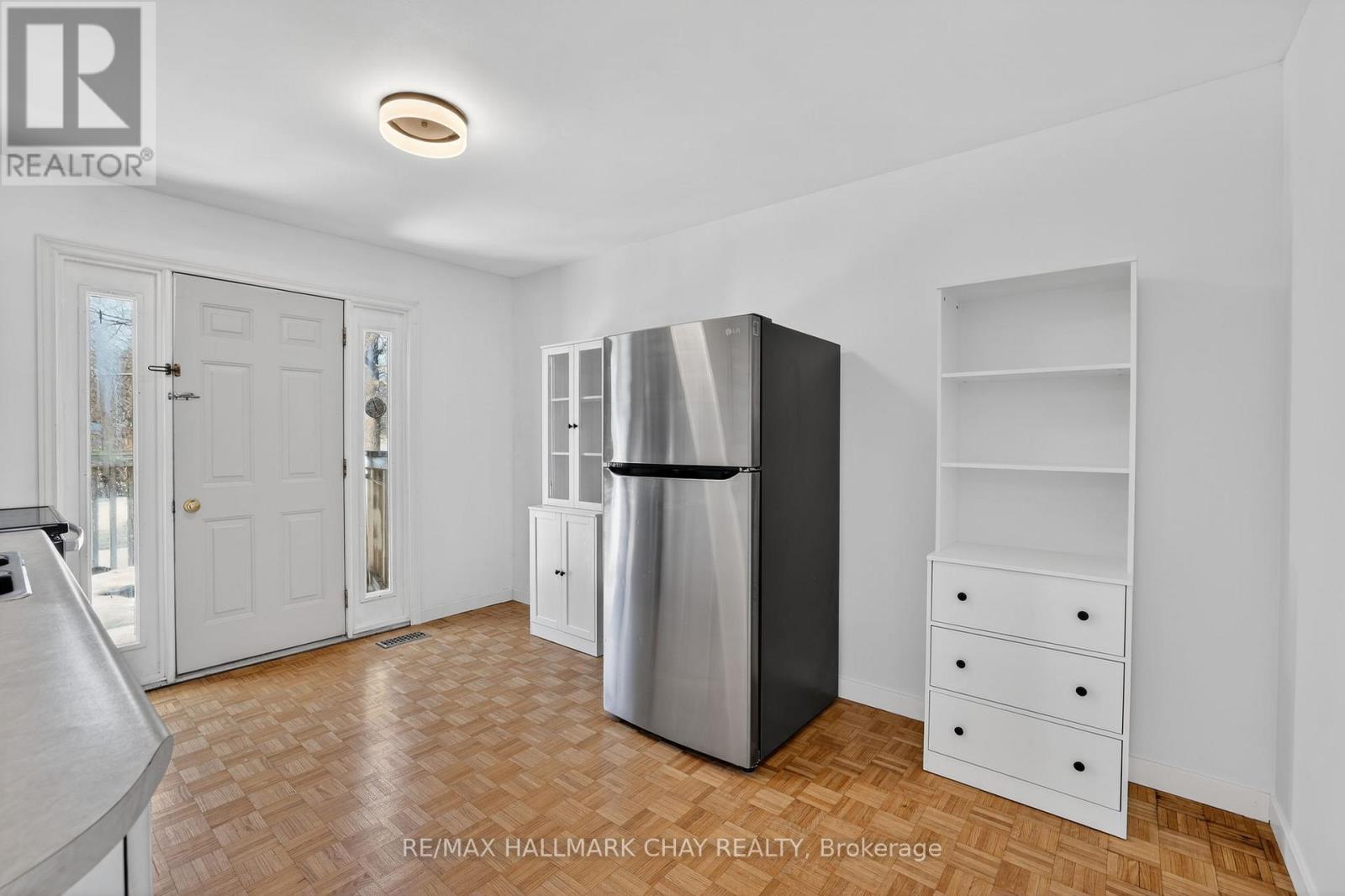 704 Brock Street S, Whitby, Ontario  L1N 4L2 - Photo 6 - E12824254