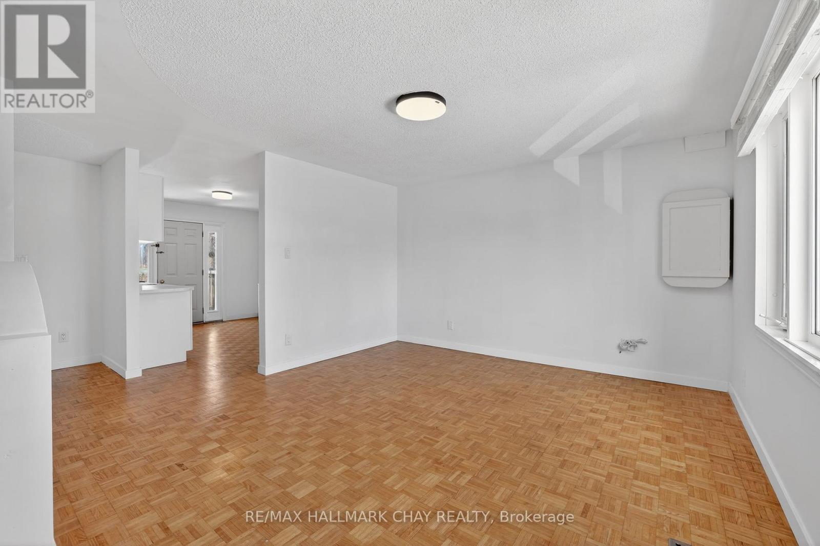 704 Brock Street S, Whitby, Ontario  L1N 4L2 - Photo 8 - E12824254