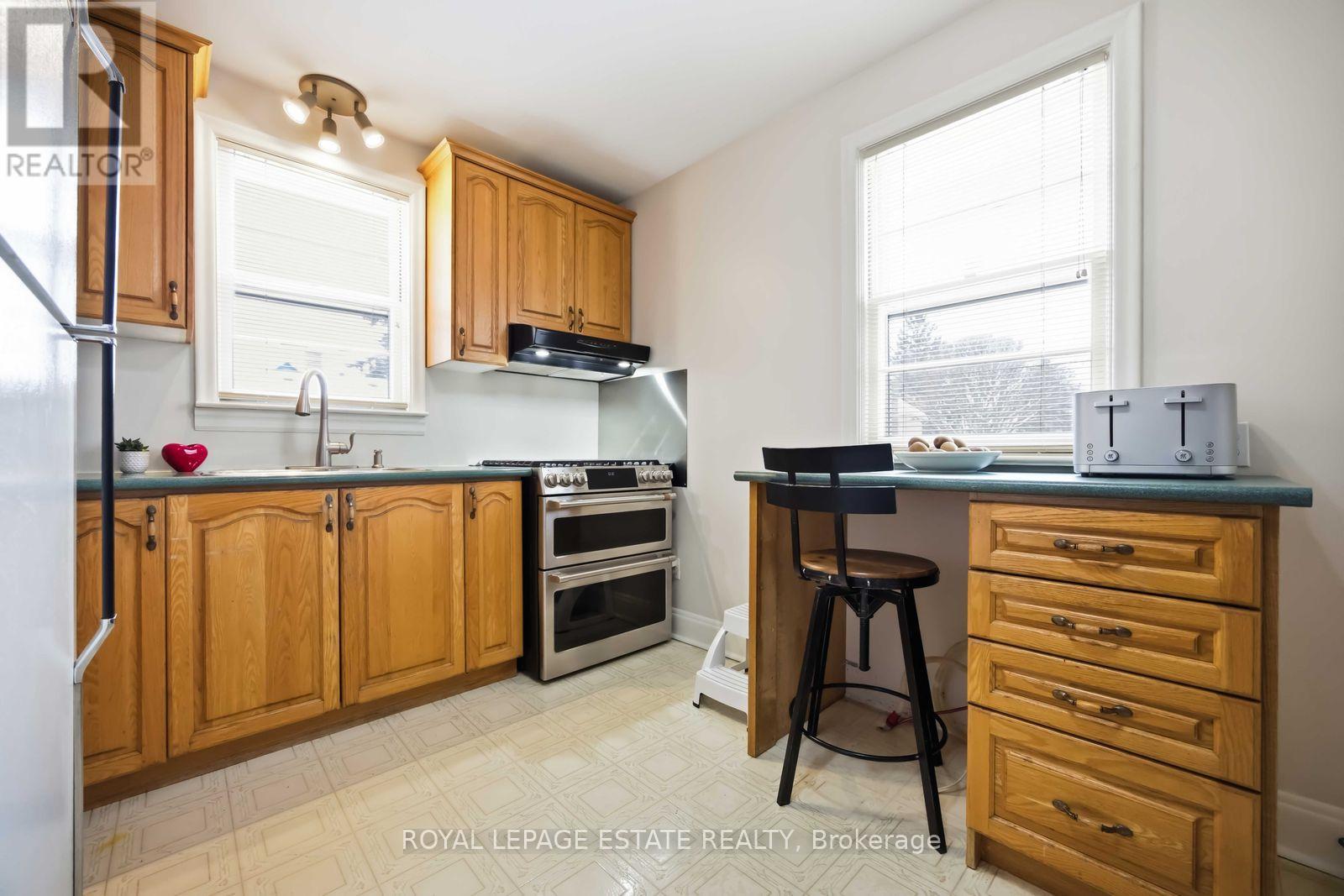 207 Clonmore Drive, Toronto, Ontario  M1N 1Y3 - Photo 10 - E12824298