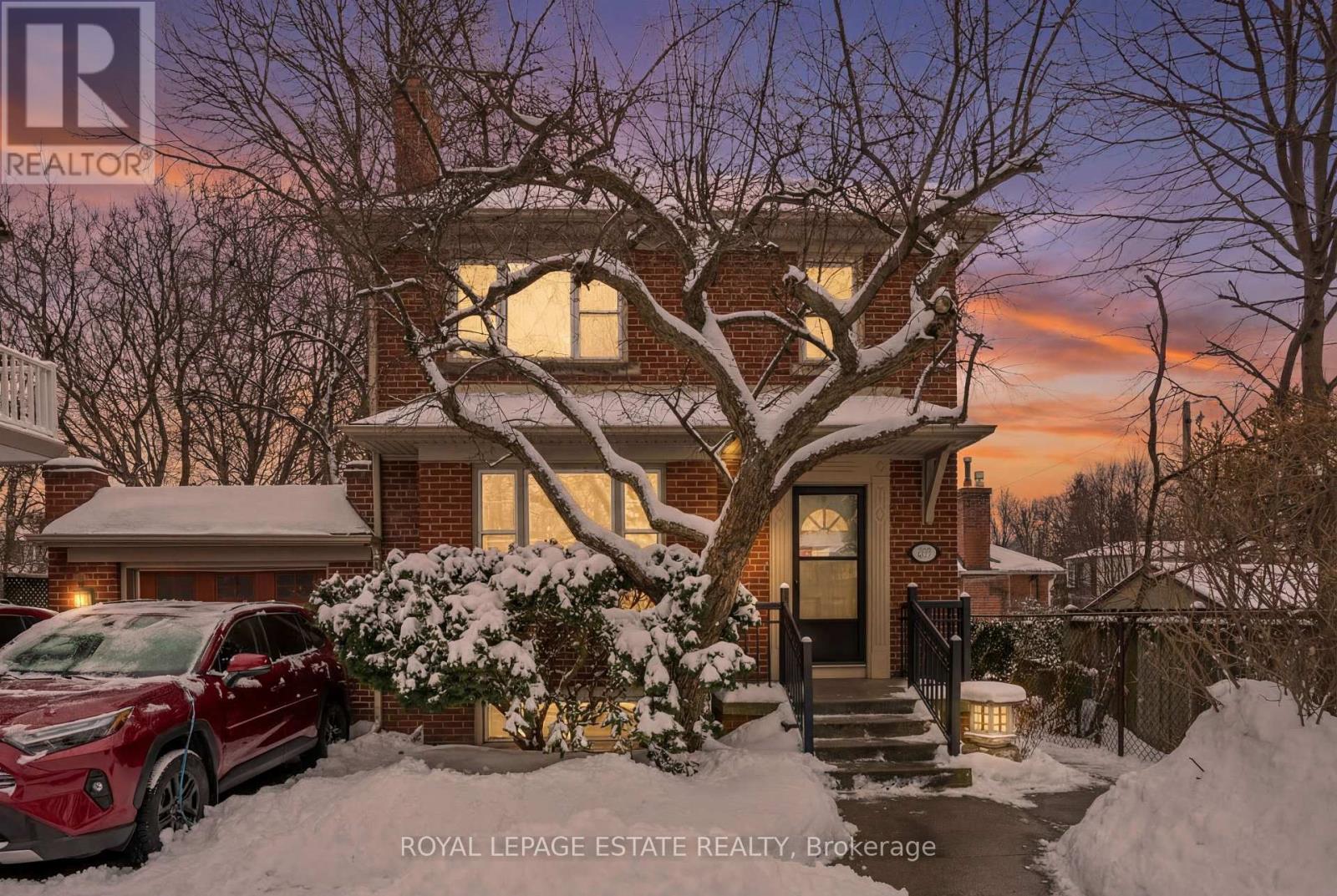 207 Clonmore Drive, Toronto, Ontario  M1N 1Y3 - Photo 2 - E12824298
