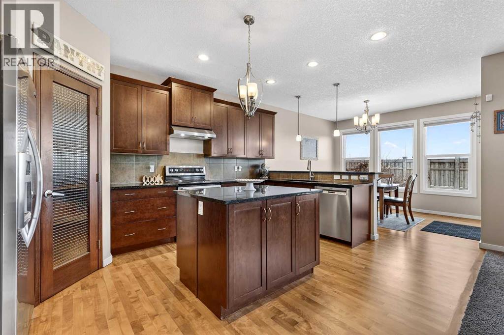 401 Mahogany Court Se, Calgary, Alberta  T3M 0T6 - Photo 9 - A2284149