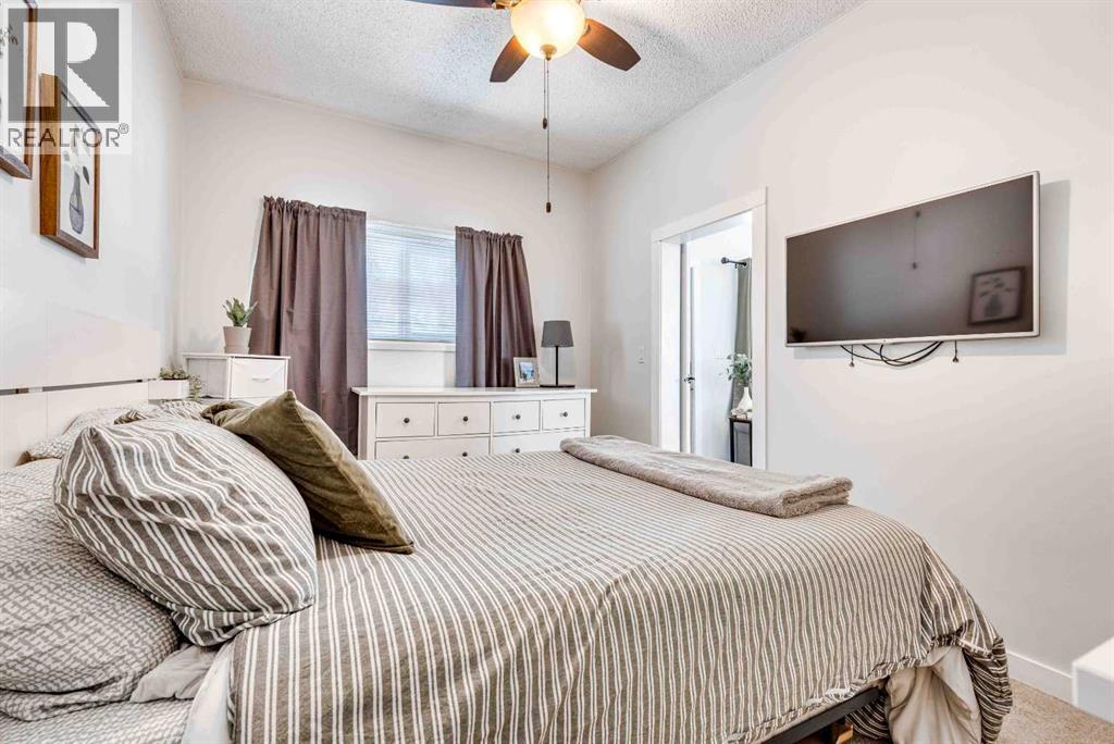 215 4 Avenue Se, Three Hills, Alberta  T0M 2A0 - Photo 8 - A2288155