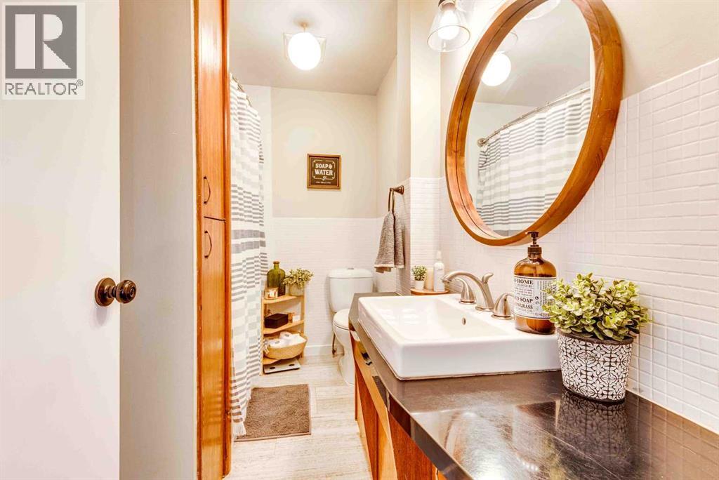 215 4 Avenue Se, Three Hills, Alberta  T0M 2A0 - Photo 16 - A2288155