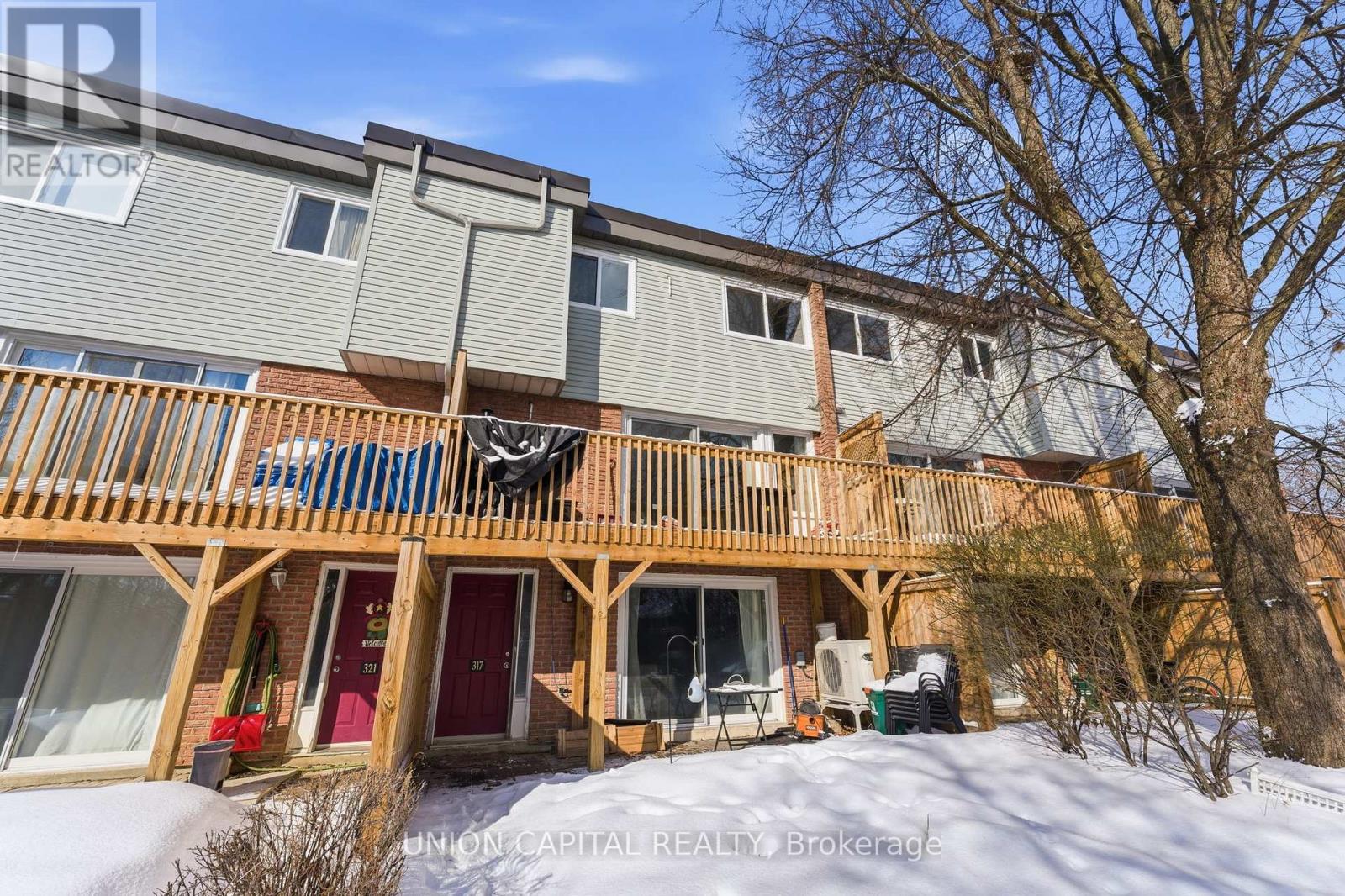 317 Milestone Crescent, Aurora, Ontario  L4G 3M2 - Photo 3 - N12824102