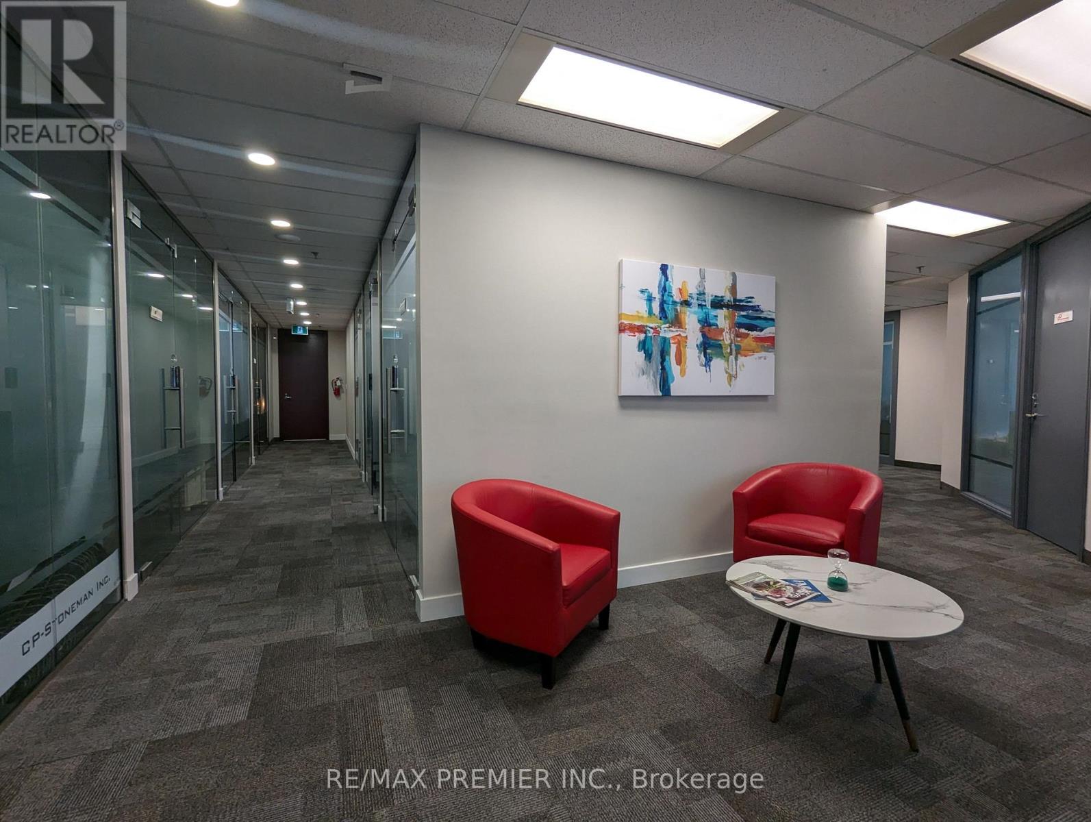 600-31 - 3300 Highway 7 Drive W, Vaughan, Ontario  L4L 1A6 - Photo 10 - N12824136