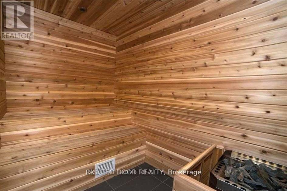 101 - 4800 Highway 7 Highway, Vaughan, Ontario  L4L 1H8 - Photo 25 - N12824186