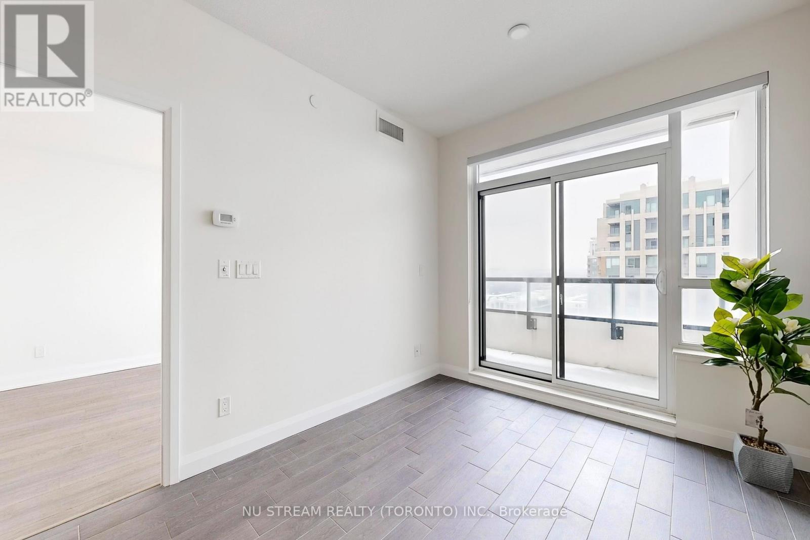 1803 - 15 Water Walk Drive, Markham, Ontario  L6G 0G2 - Photo 13 - N12824282