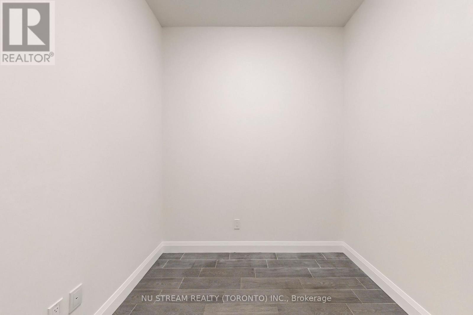 1803 - 15 Water Walk Drive, Markham, Ontario  L6G 0G2 - Photo 28 - N12824282