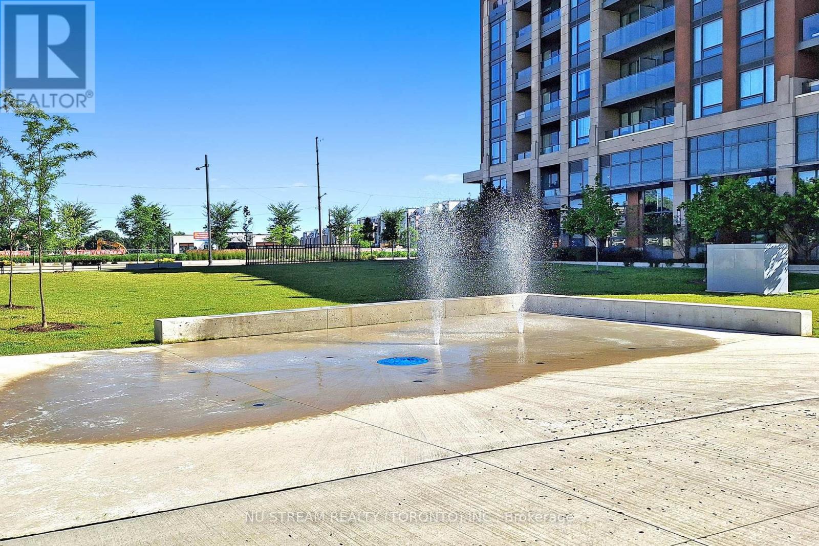 1803 - 15 Water Walk Drive, Markham, Ontario  L6G 0G2 - Photo 45 - N12824282