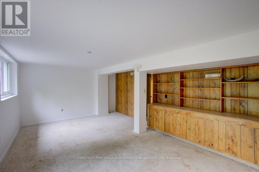 36 Fox Run, Barrie (0 West), Ontario  L4N 5L5 - Photo 32 - S12824160