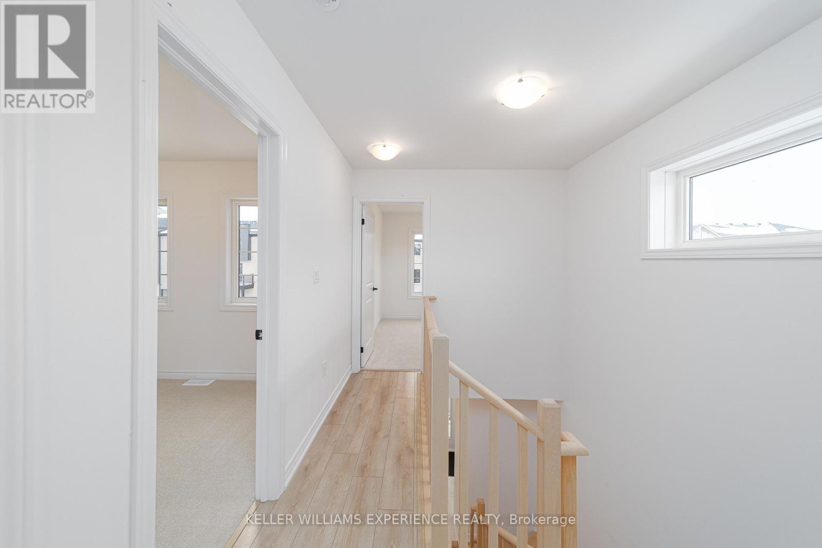 12 Wagon Lane, Barrie, Ontario  L9J 0V1 - Photo 9 - S12824196