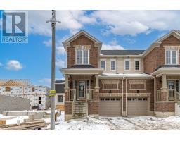 12 WAGON LANE, Barrie, Ontario