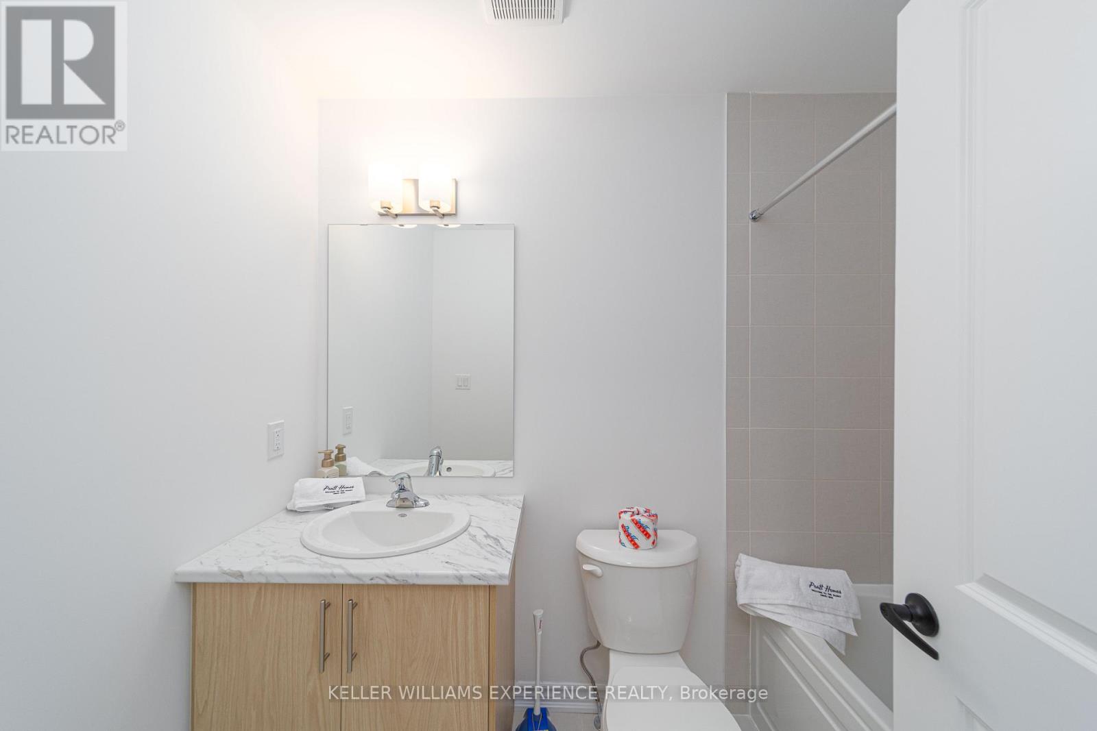 12 Wagon Lane, Barrie, Ontario  L9J 0V1 - Photo 14 - S12824206