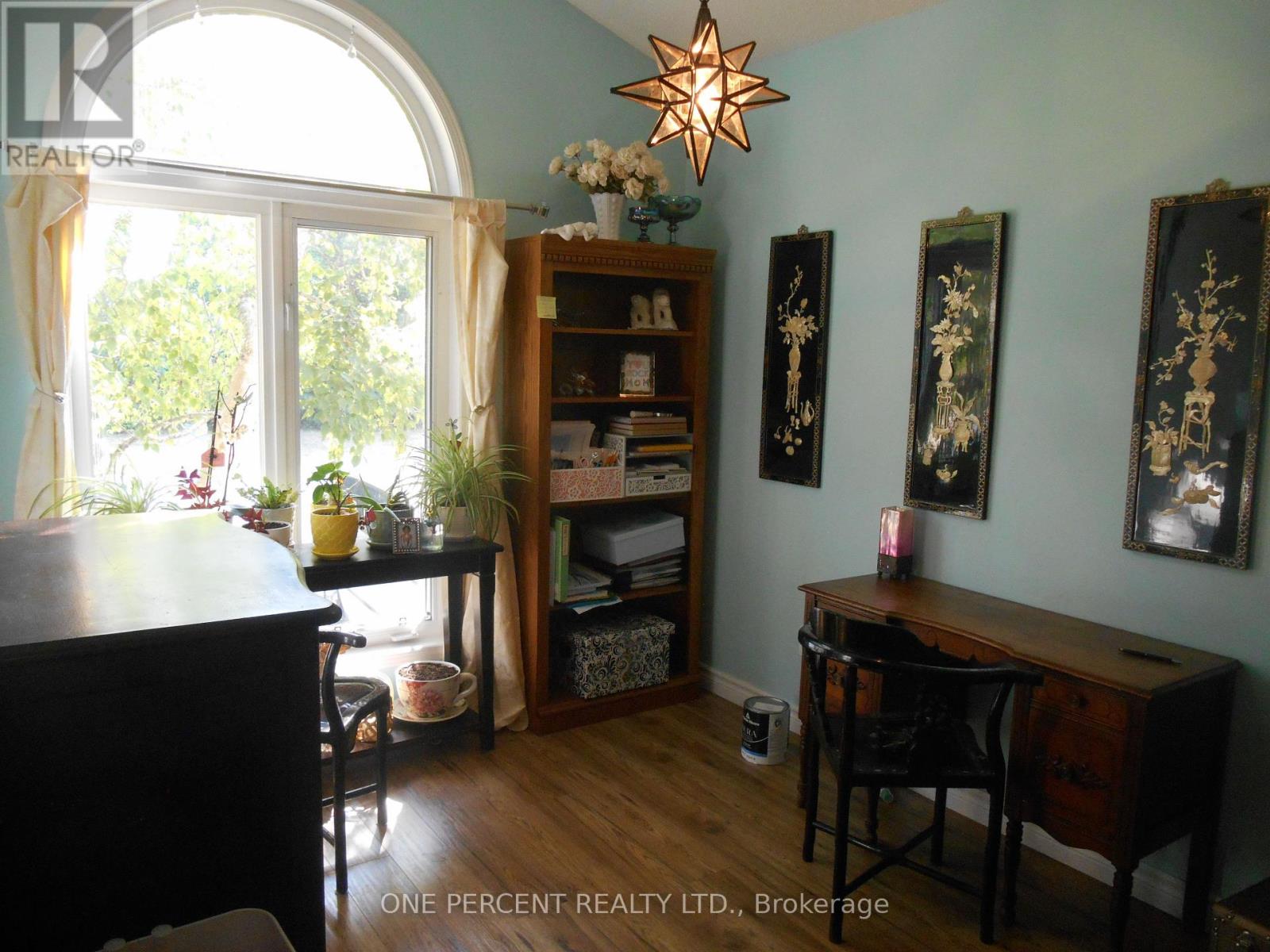 22 Brillinger Drive, Wasaga Beach, Ontario  L9Z 1L4 - Photo 3 - S12824258