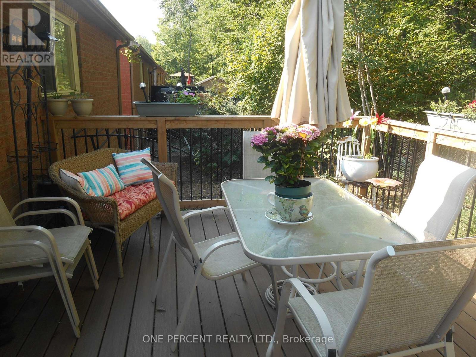 22 Brillinger Drive, Wasaga Beach, Ontario  L9Z 1L4 - Photo 7 - S12824258