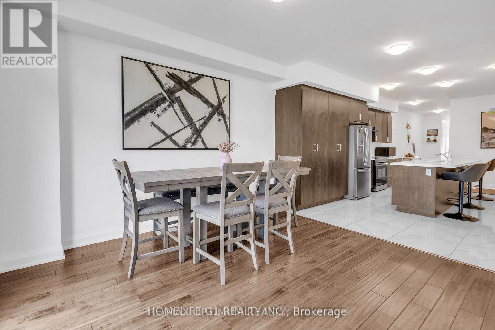 7 Barnyard Trail, Barrie, Ontario  L9J 0Y1 - Photo 13 - S12824278