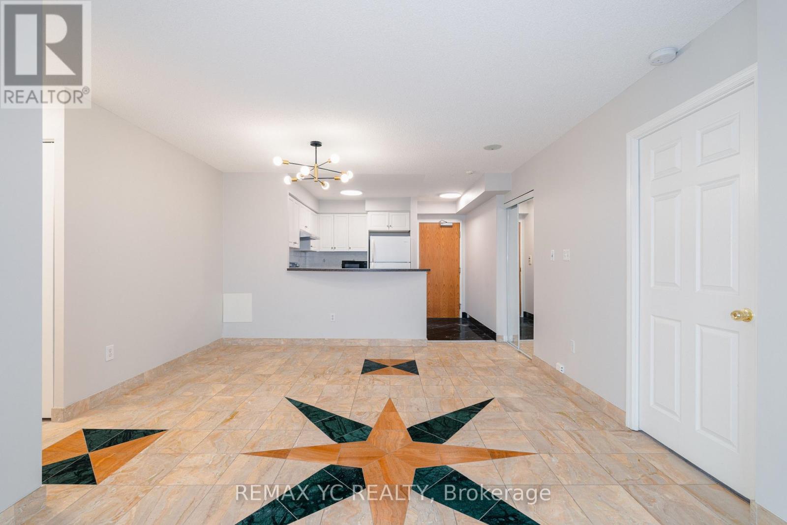 2315 - 7 Lorraine Drive, Toronto, Ontario  M2N 7H2 - Photo 2 - C12798368