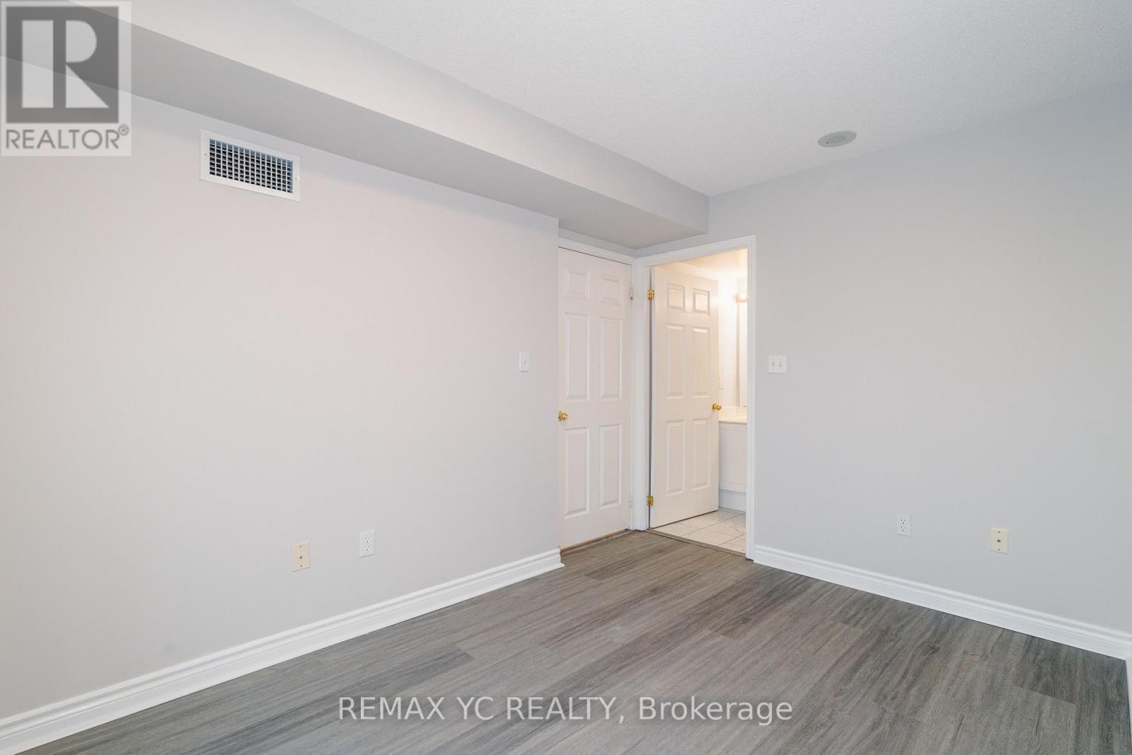 2315 - 7 Lorraine Drive, Toronto, Ontario  M2N 7H2 - Photo 12 - C12798368