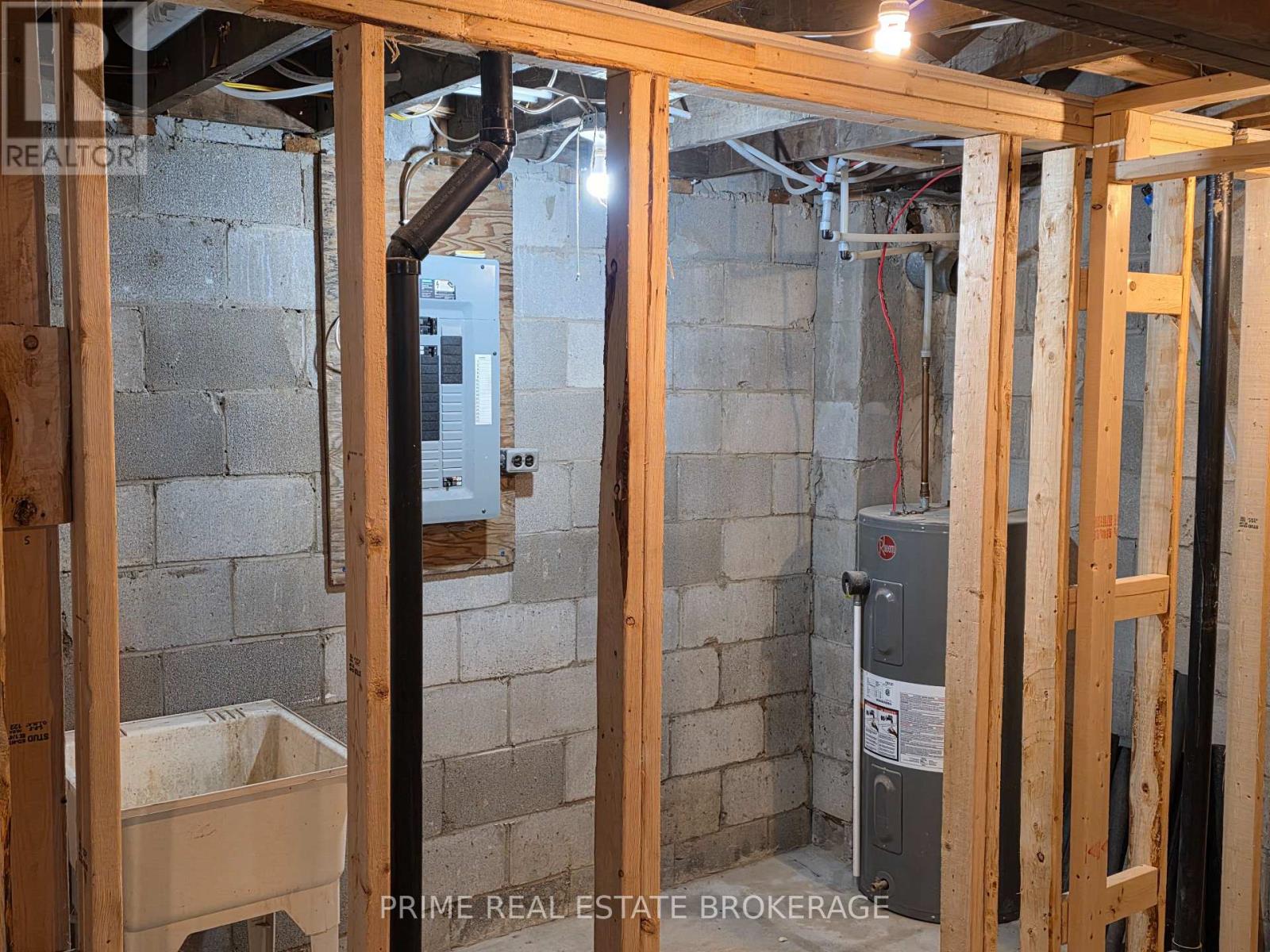 246 Greenwood Avenue, London South, Ontario  N6J 3G4 - Photo 20 - X12703186