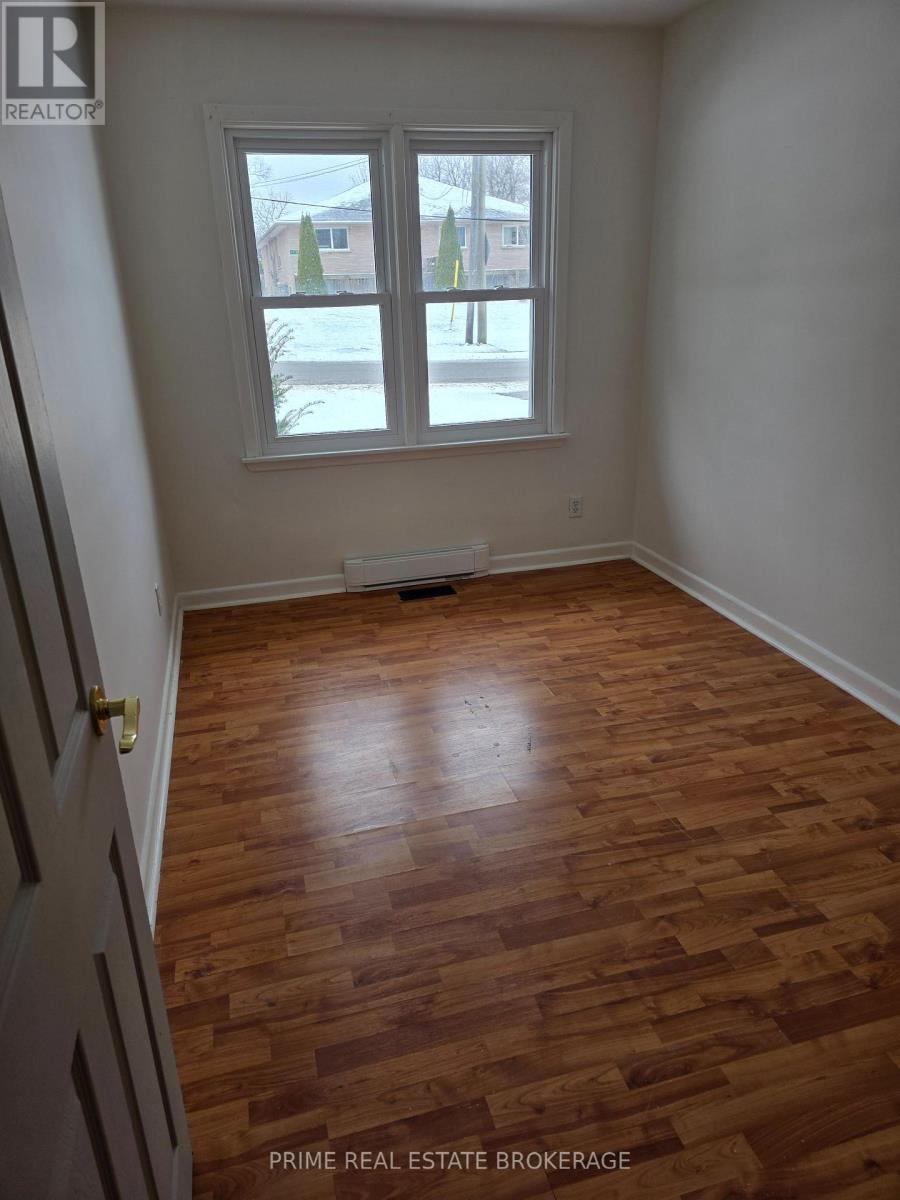 246 Greenwood Avenue, London South, Ontario  N6J 3G4 - Photo 13 - X12703186