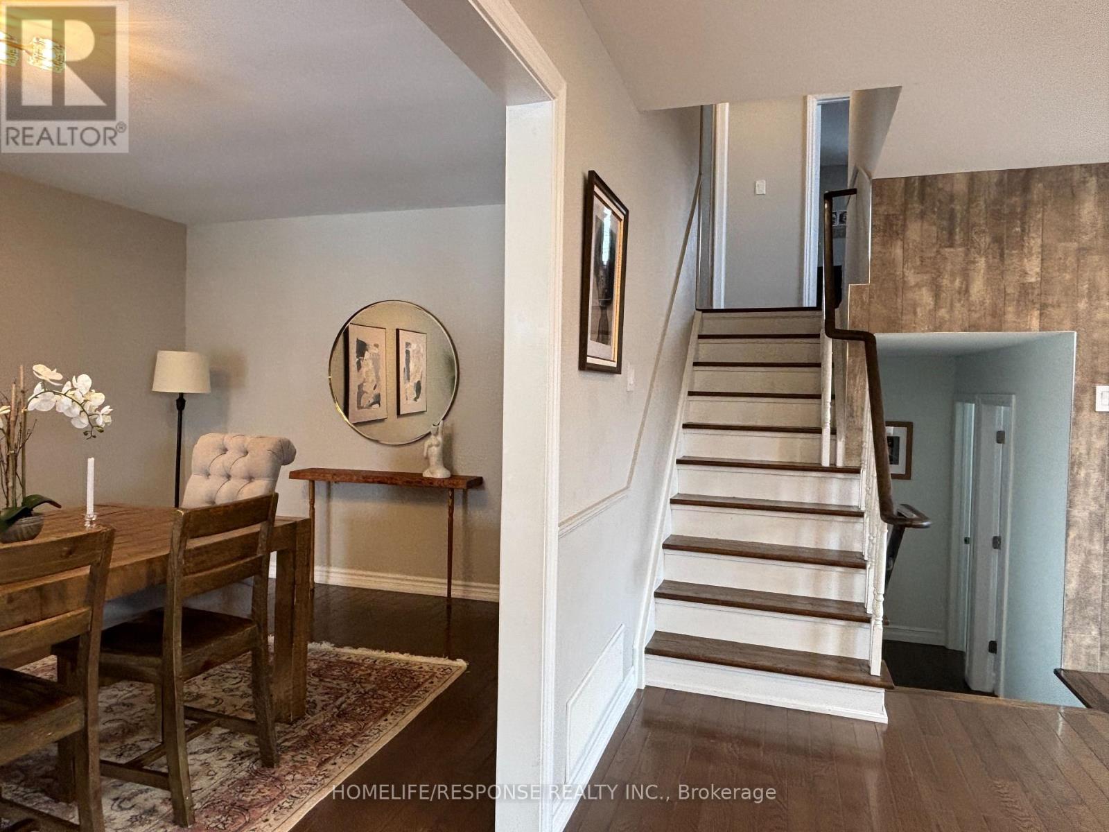 1464 Jefferson Crescent, Oakville, Ontario  L6H 3G6 - Photo 11 - W12824098