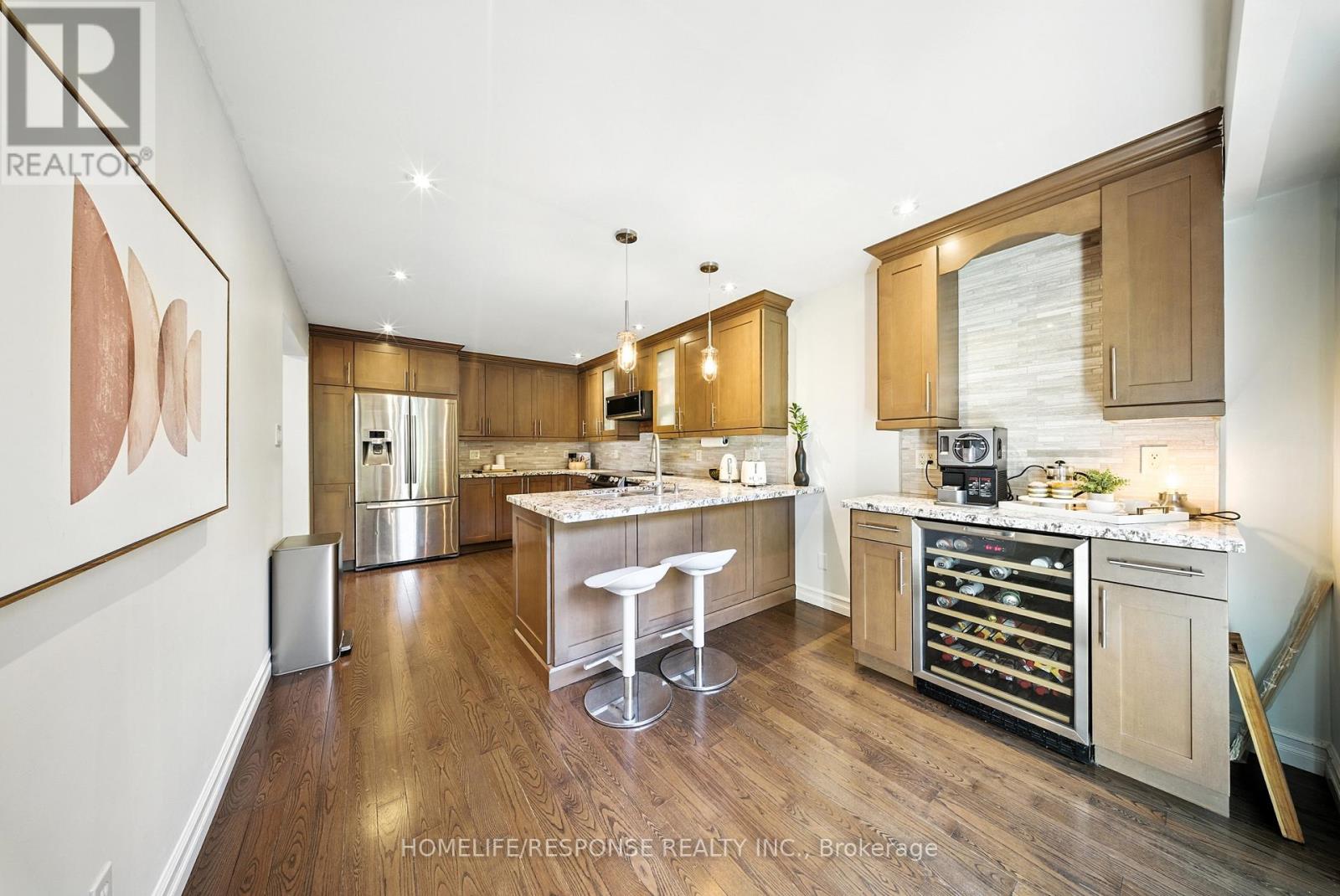 1464 Jefferson Crescent, Oakville, Ontario  L6H 3G6 - Photo 15 - W12824098