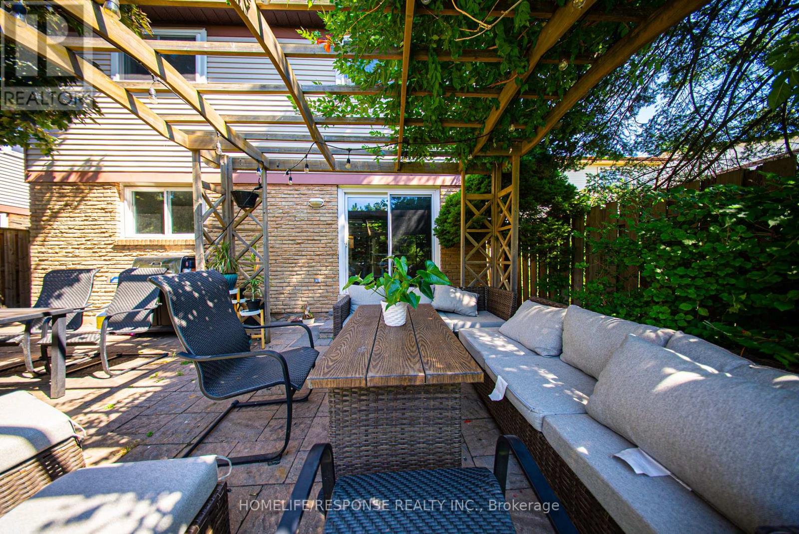 1464 Jefferson Crescent, Oakville, Ontario  L6H 3G6 - Photo 29 - W12824098