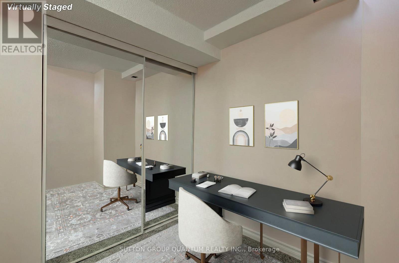 4396 Lee Drive, Mississauga, Ontario  L4W 4A8 - Photo 25 - W12824152