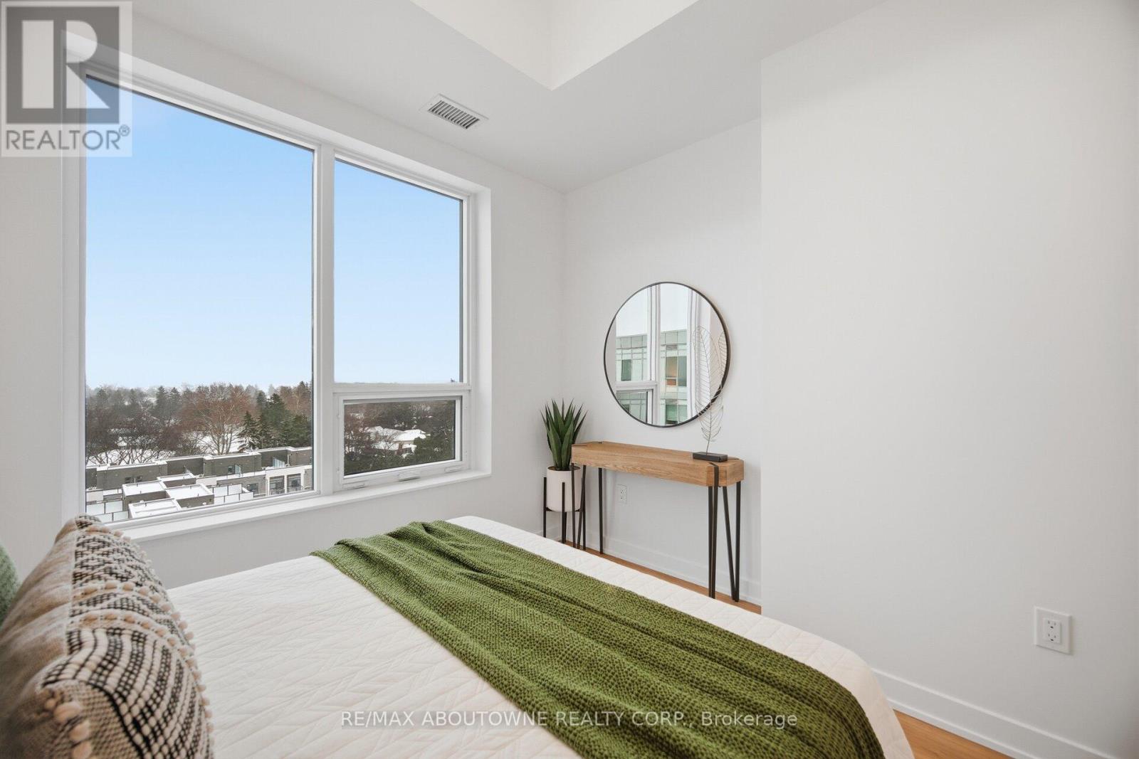 Ph05 - 500 Plains Road E, Burlington, Ontario  L7T 0C8 - Photo 21 - W12824192