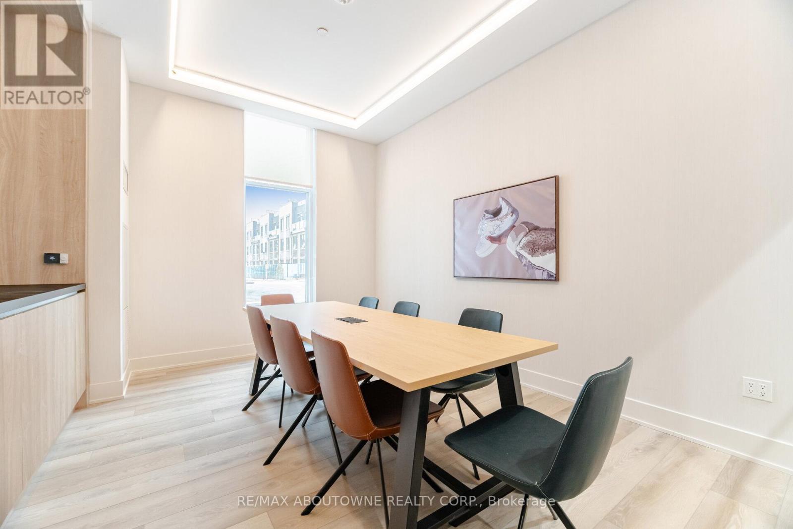 Ph05 - 500 Plains Road E, Burlington, Ontario  L7T 0C8 - Photo 44 - W12824192