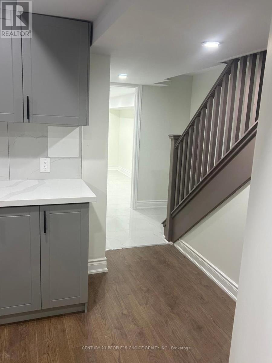 Bsmt - 569 Willmott Crescent, Milton, Ontario  L9T 6E8 - Photo 10 - W12824210