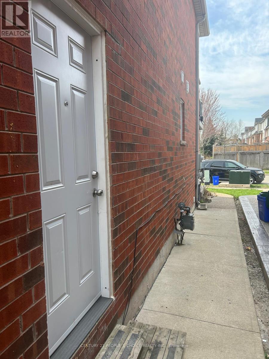 Bsmt - 569 Willmott Crescent, Milton, Ontario  L9T 6E8 - Photo 2 - W12824210