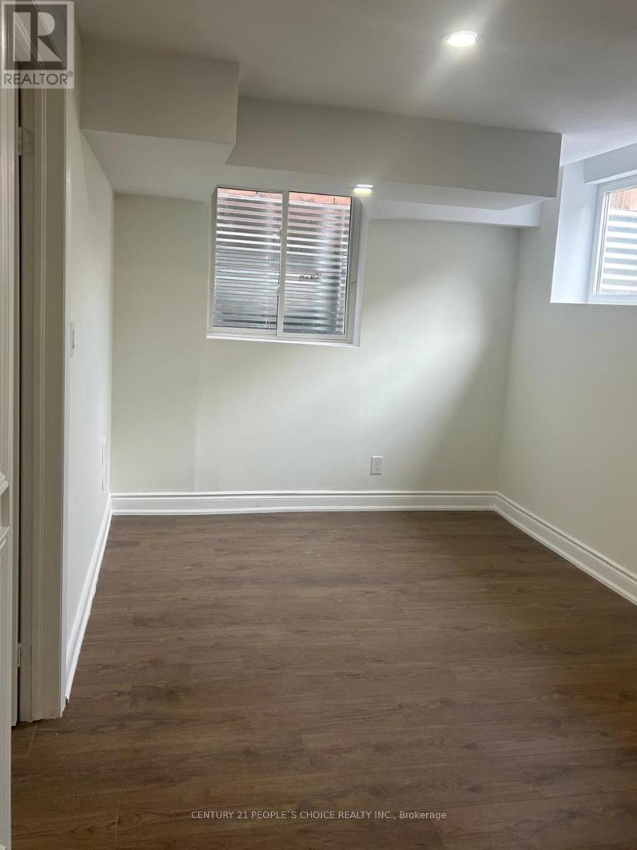 Bsmt - 569 Willmott Crescent, Milton, Ontario  L9T 6E8 - Photo 7 - W12824210