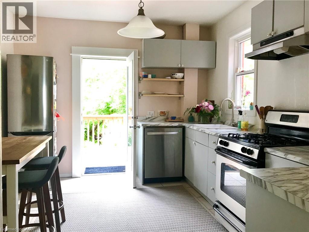 291 Bay Street N, Hamilton, Ontario  L8L 1M2 - Photo 4 - 40793935